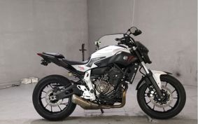 YAMAHA MT-07 RM07J