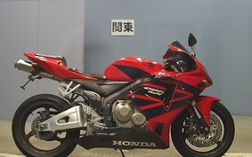 HONDA CBR600RR GEN 2 2007 PC37