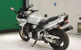 SUZUKI BANDIT 1200 S 2003 GV77A