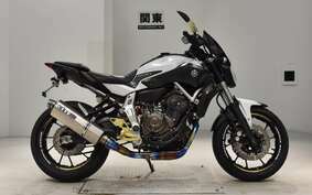 YAMAHA MT-07 2015 RM07J