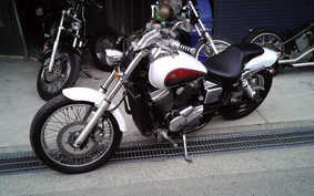 HONDA SHADOW 400 SLASHER 2000 NC40