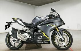 HONDA CBR250RR MC41