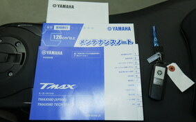 YAMAHA T-MAX 560 T 2022 SJ19J