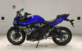 SUZUKI GSX250R