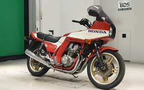 HONDA CB900F 2023 SC01