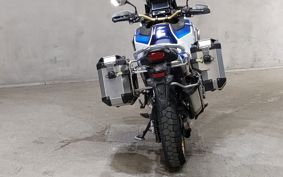 HONDA CRF1100L AFRICA T DCT S SD10