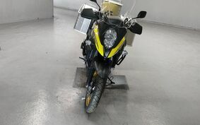 SUZUKI DL650 ( V-Strom 650 ) XT 2021 C733A