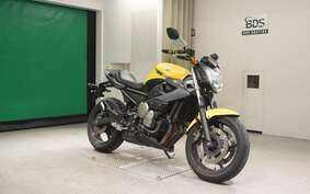 YAMAHA XJ6 N 2011