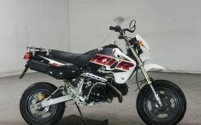 KAWASAKI KSR110 2004 KL110A