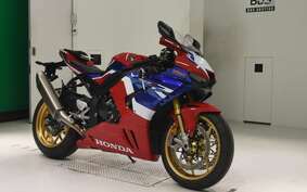 HONDA CBR1000RR RSP 2024 SC82