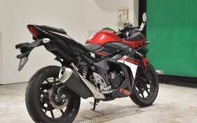 SUZUKI GSX250R DN11A