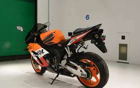 HONDA CBR1000RR 2005 SC57