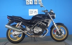 KAWASAKI BALIUS 250 Gen.2 2003 ZR250B