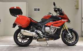 BMW S1000XR 2015 0D03