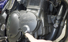 SUZUKI INAZUMA 400 (GSX400) 2001 GK7BA