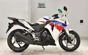 HONDA CBR250R GEN 3 MC41