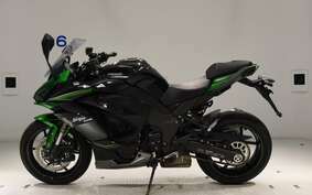 KAWASAKI NINJA 1000 SX 2023 ZXT02K