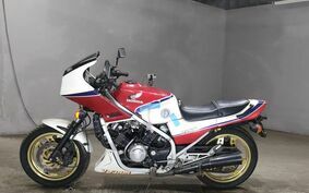 HONDA VF750F 1986 RC15