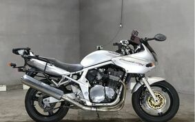 SUZUKI BANDIT 1200 S 2004 GV77A