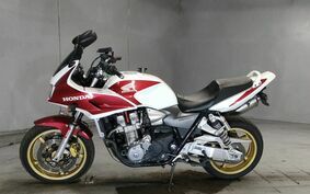 HONDA CB1300SB SUPER BOLDOR 2005 SC54