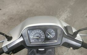 SUZUKI ADDRESS V100 CE13A