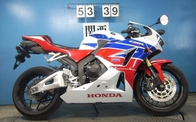 HONDA CBR600RR GEN 3 PC40