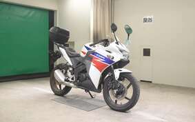 HONDA CBR125R JC50