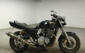 SUZUKI INAZUMA 1200 (GSX1200) 1999 GV76A