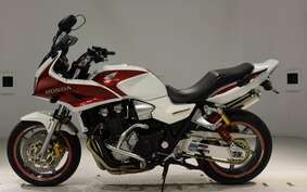 HONDA CB1300SB SUPER BOLDOR A 2013 SC54