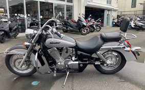 HONDA SHADOW 750 2004 RC50