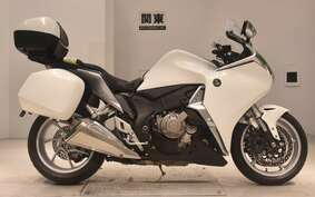 HONDA VFR1200F DCT 2010 SC63