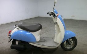 HONDA CREA SCOOPY AF55