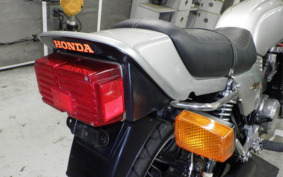 HONDA CB750F B 2019 RC04