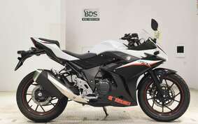 SUZUKI GSX250R DN11A