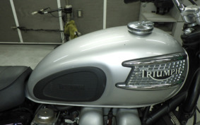 TRIUMPH BONNEVILLE 2006