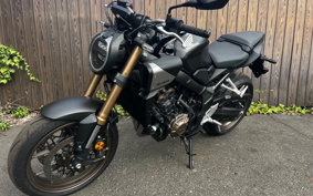 HONDA CB650R 2024 RH17