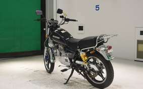 SUZUKI GN125 H