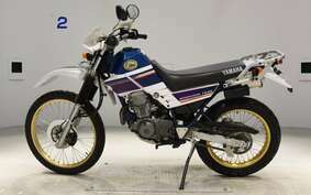 YAMAHA SEROW 225 W 4JG