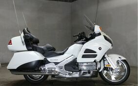 HONDA GL 1800 GOLD WING 2012 SC68