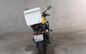 YAMAHA XJ6 N RJ19
