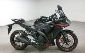 YAMAHA YZF-R3 2015 RH07J