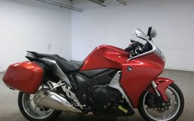 HONDA VFR1200F 2010 SC63