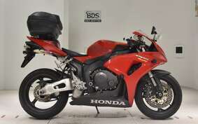 HONDA CBR1000RR 2007 SC57