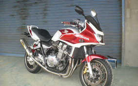 HONDA CB1300SB SUPER BOLDOR 2007 SC54