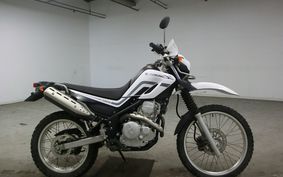 YAMAHA SEROW 250 2005 DG11J