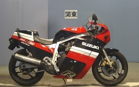 SUZUKI GSX-R750 1985 GR71F