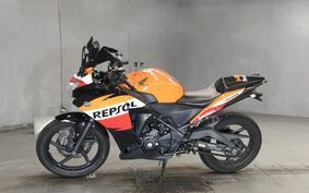 HONDA CBR250R MC42