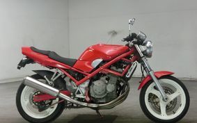 SUZUKI BANDIT 250 GJ74A