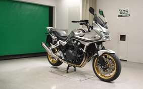 HONDA CB1300SB SUPER BOLDOR 2022 SC54