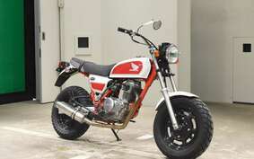 HONDA APE 100 HC07